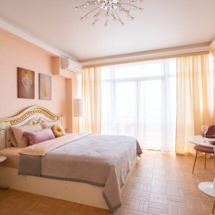 Апартаменты В SUNNY HILL от LetoApart, Сочи, цены от 3770 руб. посуточно: отзывы, фото и контакты