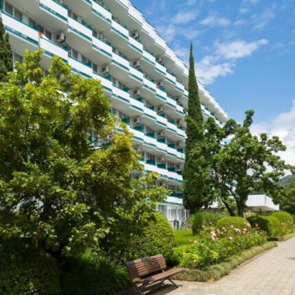 Санаторий Знание 3*, Адлер, Сочи, цены от 2600 руб. |